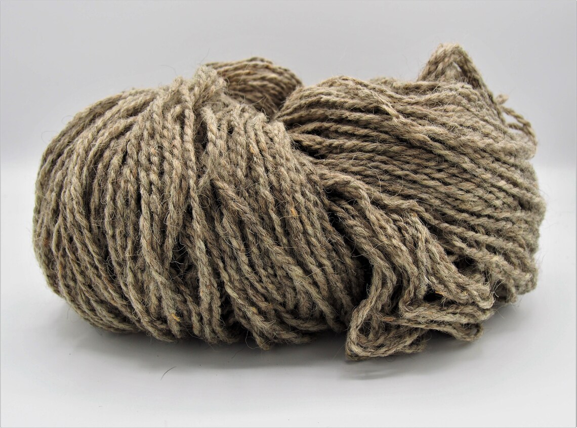 Matasse da 420gr. di Lana Sarda 100 filato ritorto e spesso Etsy Matasse da 420gr. di Lana Sarda 100 filato ritorto e spesso Etsy