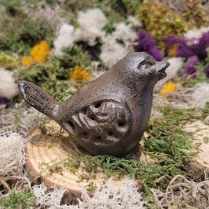 Cast Iron hollow singing bird-Entry piece-Elegant decor-Vintage Style