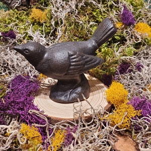 Cast Iron perched Sparrow-Entry piece-Elegant decor-Vintage Style