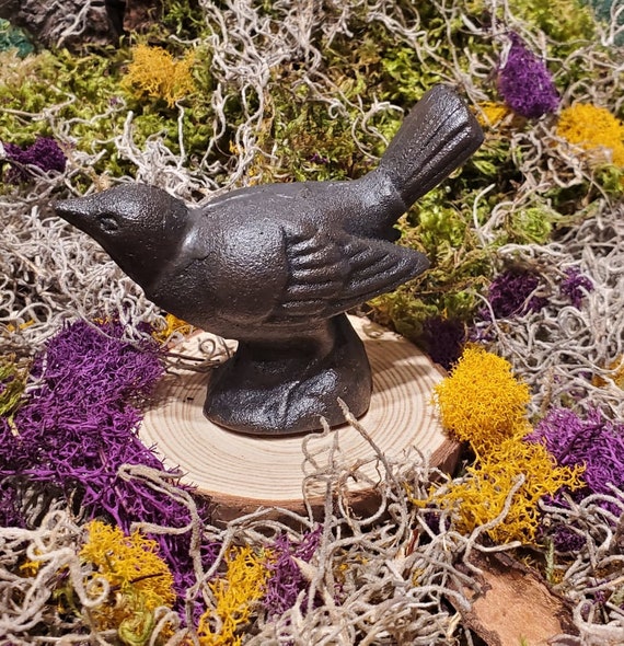 Perched Bird, Cast Iron