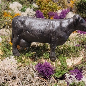 Cast Iron Brown cow-bovine Farm Figurine Statue Home Decor