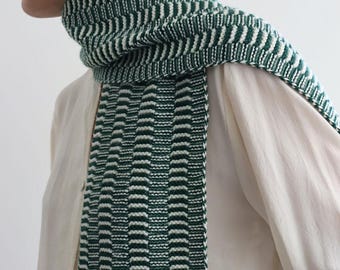 Knitting Pattern - Agnes Scarf