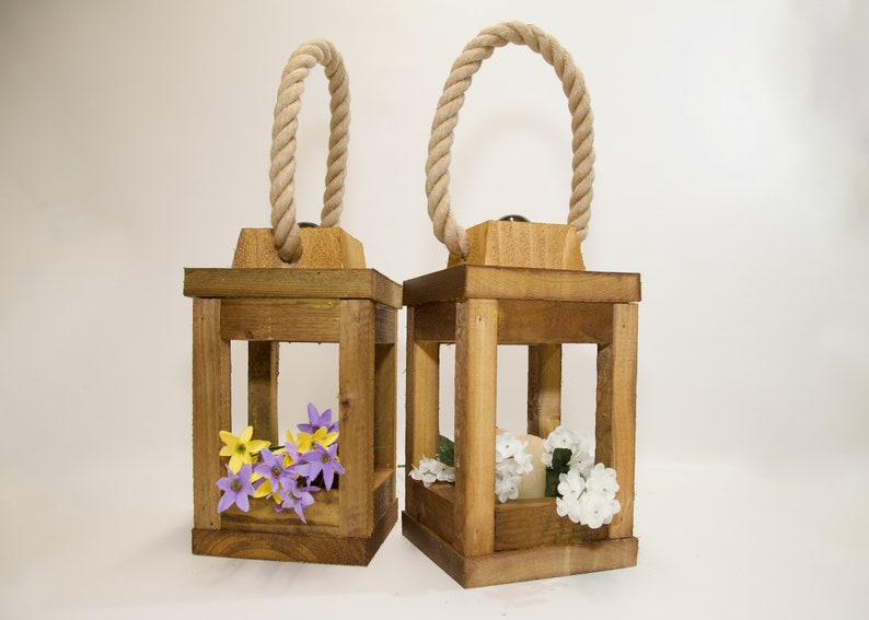 Wooden Lantern / Garden / Party light / Wedding / Decoration / Rustic Lamp imagem 1