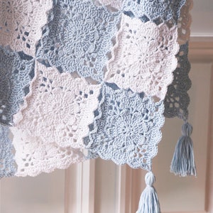 CROCHET PATTERN Flower Square Blanket