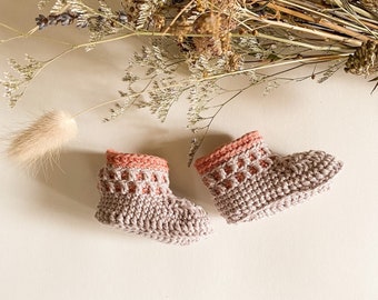 CROCHET PATTERN - Gingham Booties