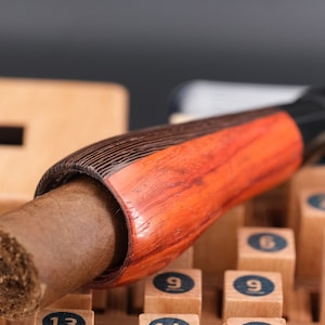 Executor Doble made in Wenge and Paduak