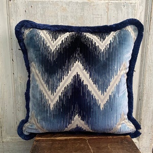 Luxury Blue Velvet Silk Pillow Cover Elegant Pillows for Couch Italian Designer Pillow Cover Colorful Cushion Covers