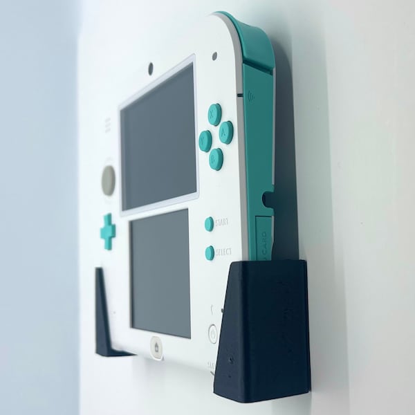 Nintendo 2DS Wall Mount/Stand