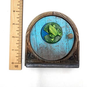 Frog Pixie Door image 7