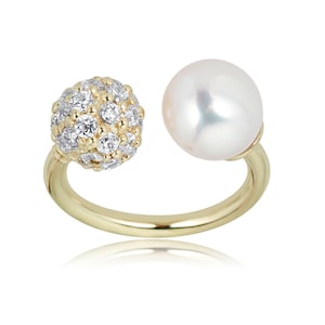 10K Yellow Gold 4mm Cultured Freshwater Pearl and Simulated Diamond CZ Ball Horseshoe Eyebrow Body Jewelry -018 Gauge