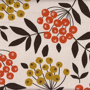 Forest nut flower beige Japanese cotton fabric 50 cm x 110 cm 19.90 Eur/meter sold by the meter Cosmo Japan