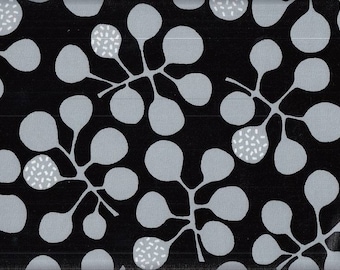 Black buds Japanese fabric, cotton fabric, 50 cm x 110 cm, €22.90/meter, sold by the meter