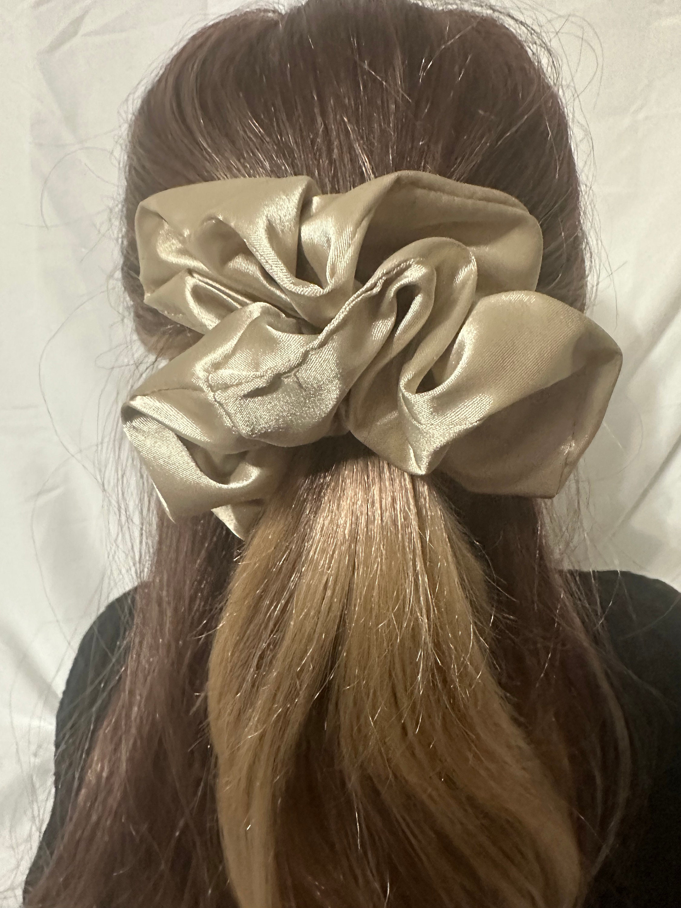 SCRUNCHIE WITH TIE CHAMPAGNE COAST main image 1