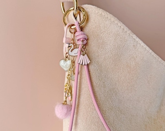 Llavero de bailarina rosa, zapatillas de ballet doradas, accesorio para bolso estilo balletcore, dije de cisne coqueto, regalo de baile, joyería femenina para bolso