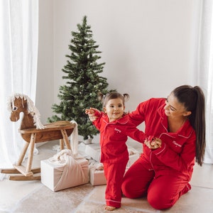 Pyjama lutin du père Noël pour enfant