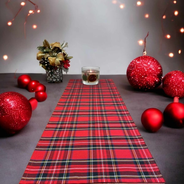 Ged Tartan Crest Table Runner - Cotton table runner