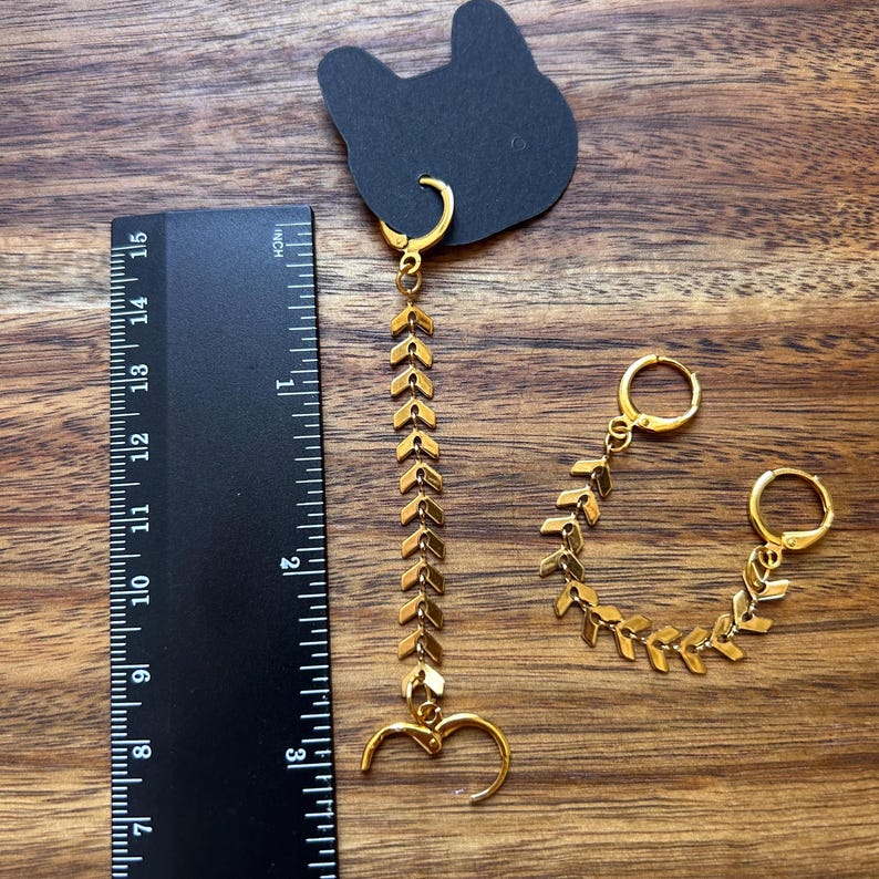 Anti-Loss Earplug Earring Chevron Chain for Loop Style Festival Concert Ear Plugs with Huggie Hoops image 5