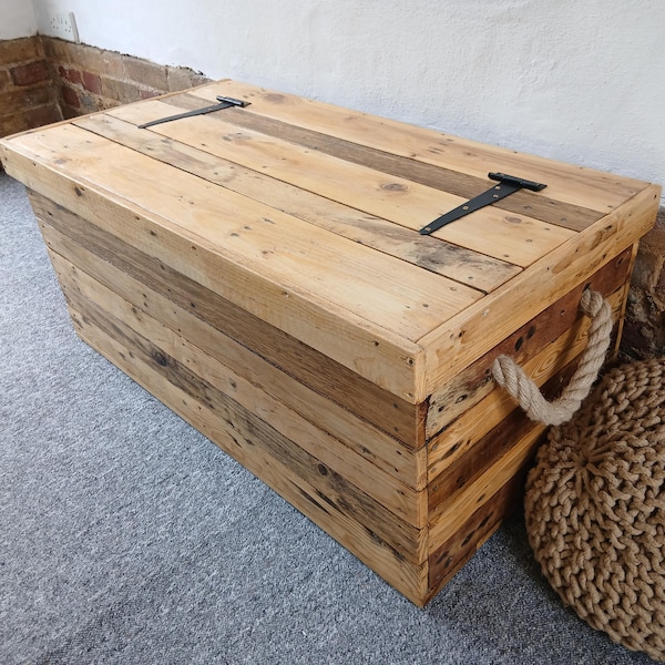 Extra Large Natural Timer Bespoke Storage Chest