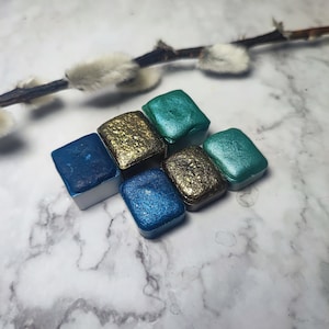 Victors 3er Set Handmade Watercolors im Half und Quarter Pan mit Schimmer, Flakes und Glimmer als Geschenk für Kreative #3029