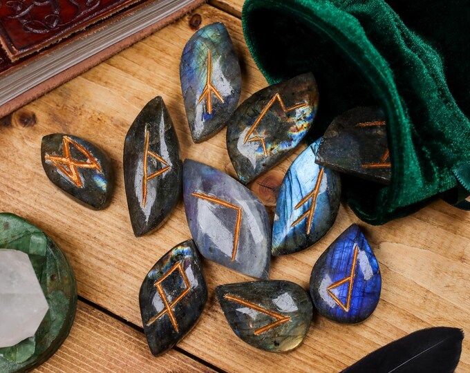 Rune Set, Labradorite, Rare Flash, Viking Divination, Norse ...