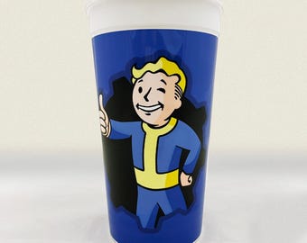 Fallout Vault-Tec, Vault Boy 32 oz Coupe souvenir