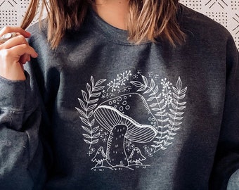 Mushroom Sweatshirt, Cottagecore Vintage Sweater, Mushroom Shirt, Botanical Shirt, Mushroom T-shirt, Cottagecore Aesthetic, Dark Academia