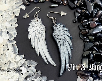 Angel Wing Earrings / Wing Earrings / Feather Earrings / Mismatched Earrings / Alt Earrings / Goth Earrings / Dark Mori / Punk Earrings