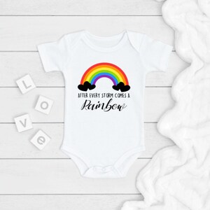 Dopo ogni tempesta arriva un arcobaleno ONESIE®, Rainbow Baby Body, Bambino Neonato Regalo