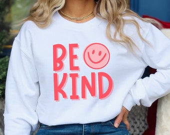 Be Kind Smiley Face Sweatshirt, Teacher Sweatshirt, Pink Smiley Crewneck, Pink Smiley Face, Pink Design Sweatshirt, Oversized Sweatshirt