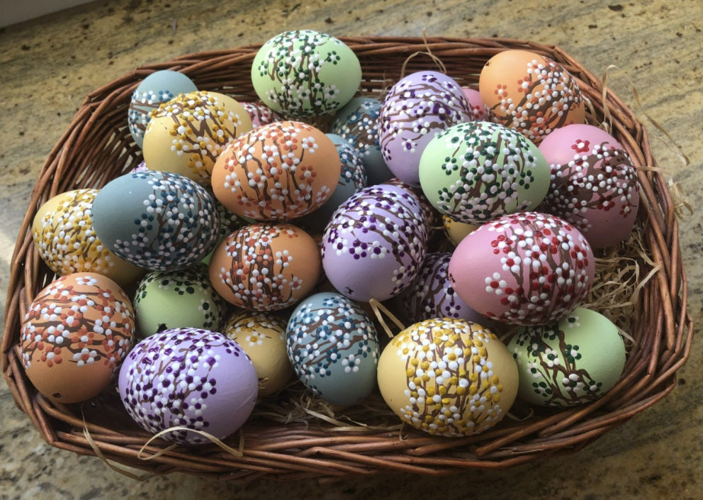 Ciondolo e Bomboniere di Pasqua - 40 Pezzi Decorativi per Albero, Ovetti e Ornamenti per Uova, Artigianato Fai da Te per la Casa Unico