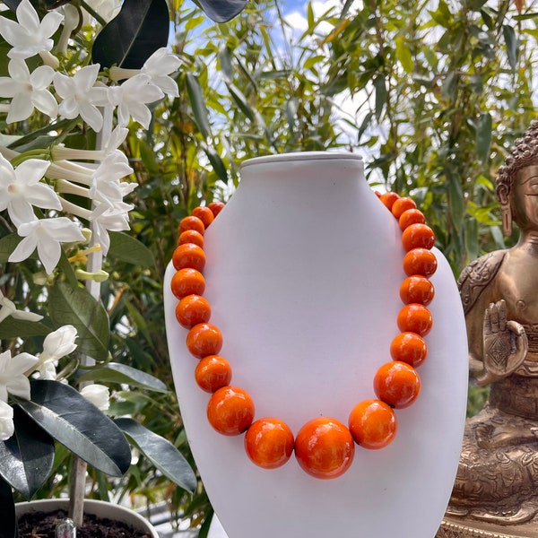 Orange Holzkette, Halskette, orange Perlenkette, orange Schmuck, Holzperlen, Muttertag Geschenk