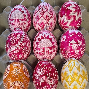Véritables œufs de poule à suspendre, décoration de Pâques peinte à la main, œuf de poule décoré à la main, cadeau de Pâques, décorations de Pâques, peintes à la main, 5,5-6 cm CM