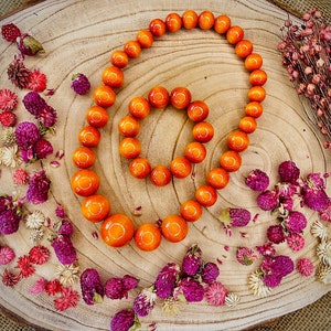 SET - orange wooden necklace and bracelet, necklace, orange pearl necklace, orange jewelry, wooden beads