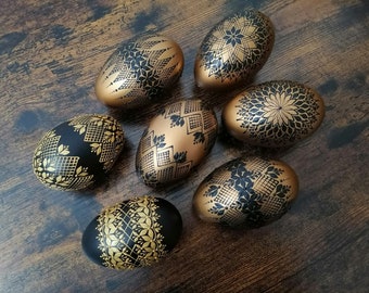 Echte Gänse-Eier schwarz-Gold, Ostereier als Deko, Gänse-Eier handdekoriert, Ostergeschenk, Osterdekorationen, handbemalt, 9-10 CM