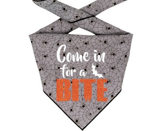 Halloween Dog Bandana Tie On | Come in for a Bite Saying