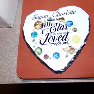 5.9'' X 5.9'' Heart Shaped Slate Rock Stone Plaque Customized
