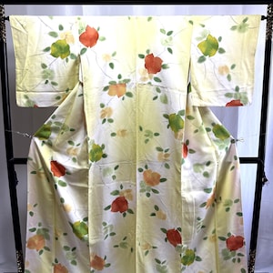 Vintage Japanese Silk kimono -  Cute antique