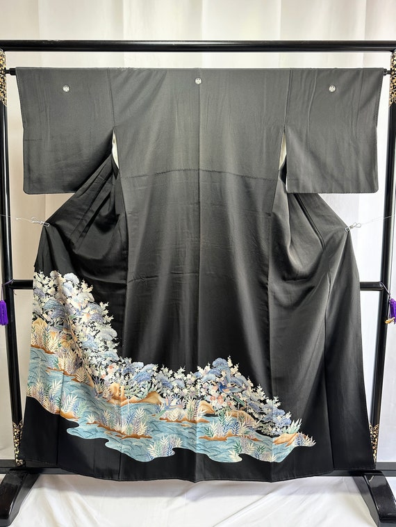 Vintage Japanese Silk kimono - Kuro tomesode with… - image 1