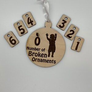 Freche Haustier Ornament Kleinkind Version Broken Ornament Counter