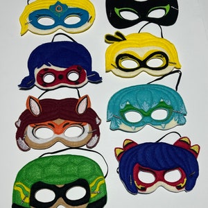 Undercover Heroes Dress Up/Pretend Play Mask Costume Halloween Birthday Party Favors Felt Mask