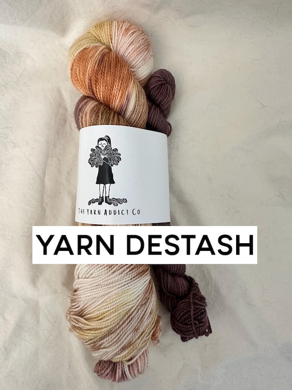 YARN DESTASH: Yarn Addict Co sock set fingering 2 ply Show Bunny la mercerie superwash merino wool nylon