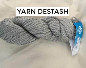 DESTASH YARN: Cloudborn Fibers Superwash Merino Bulky yarn grey heather