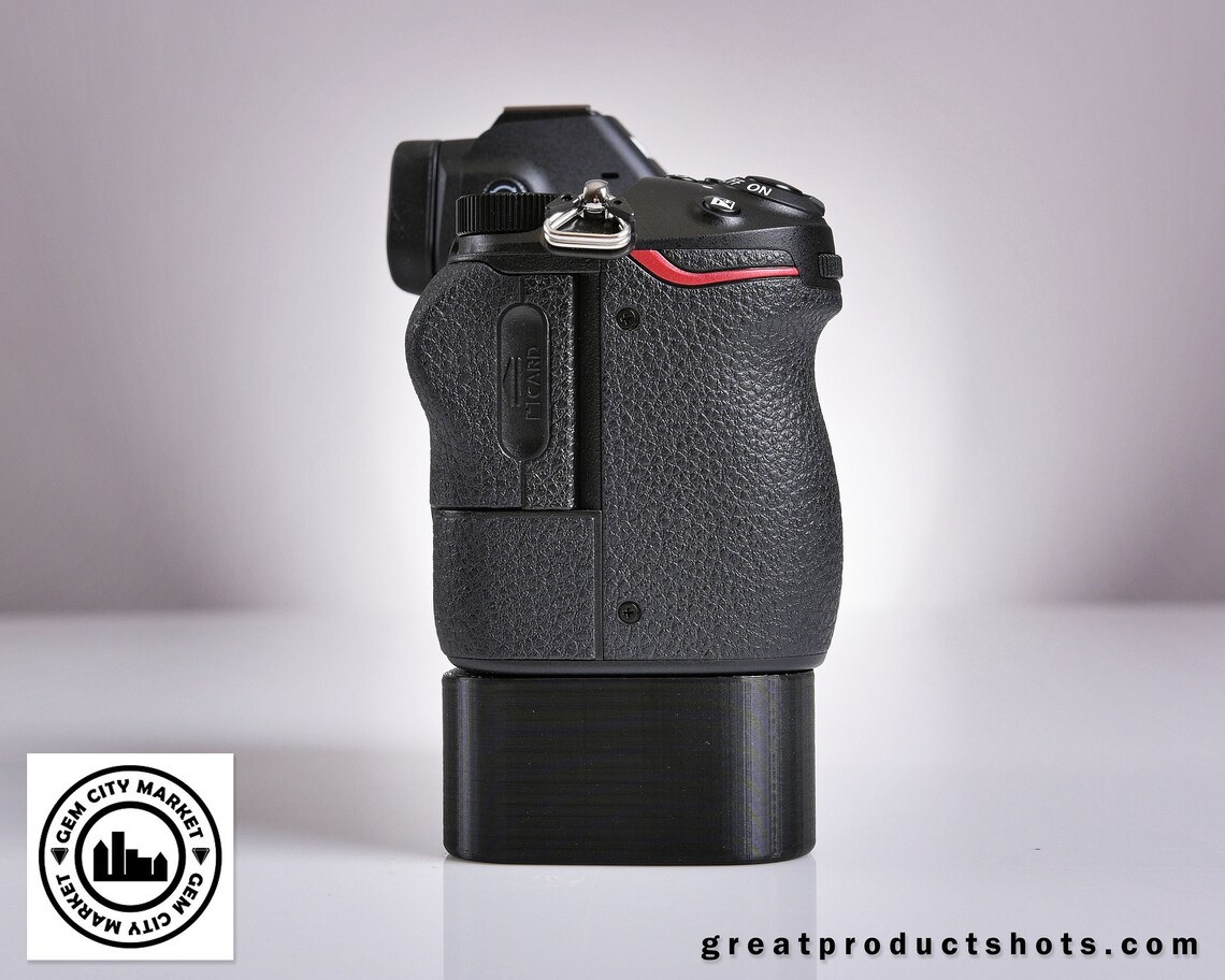 Camera Grip for Nikon Z6/Z7 With Tripod Mount Etsy UK
