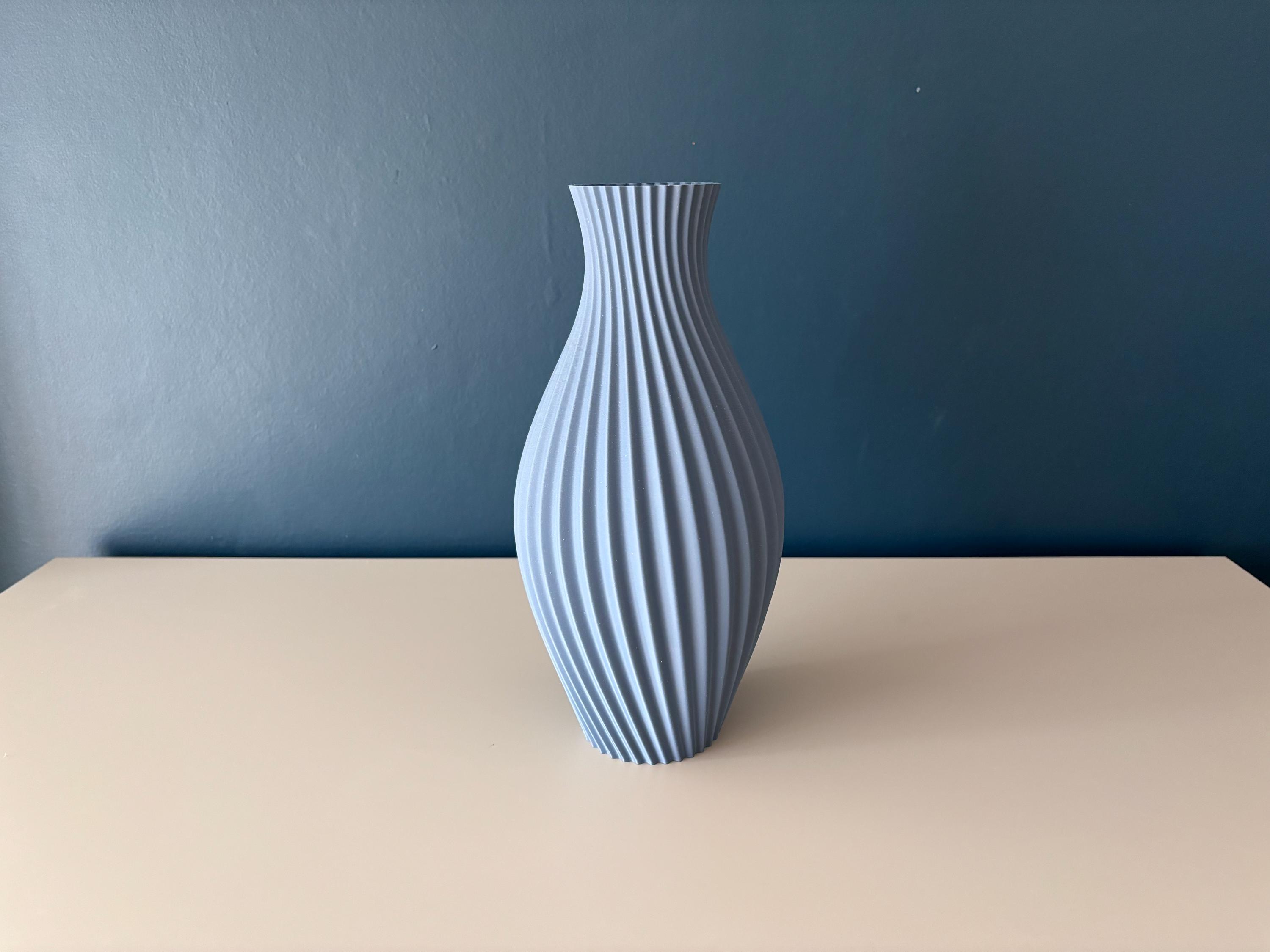 Tall Swirl Ribbed Vase, Ornamental Flower Vase, Decorative Ribbed Vase ...