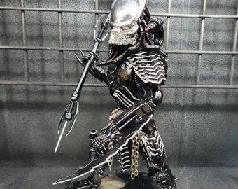 インスピレーション：エイリアンVSプレデターのALIENミラーシルバー