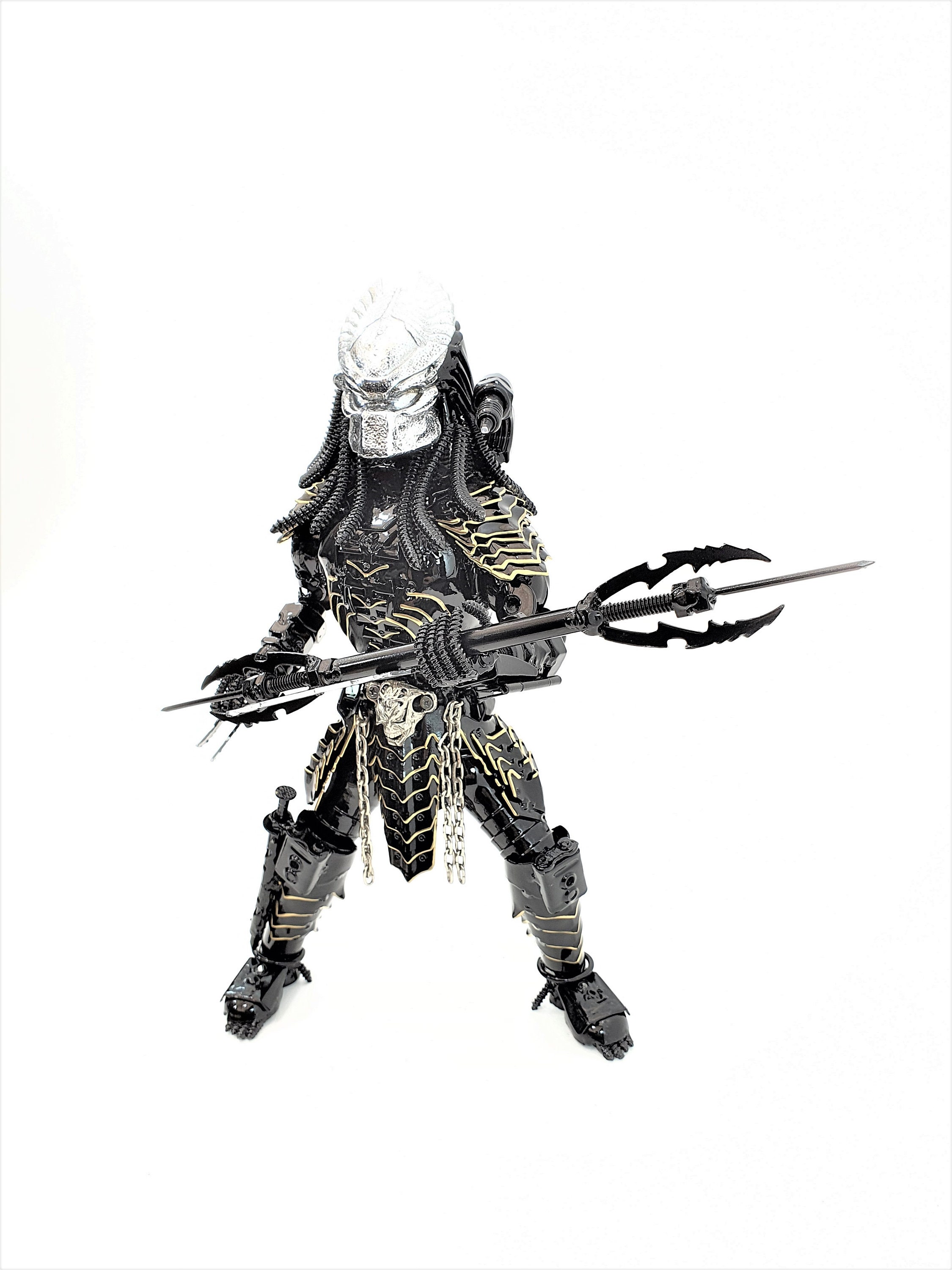 Predator scrap metal art - Etsy 日本