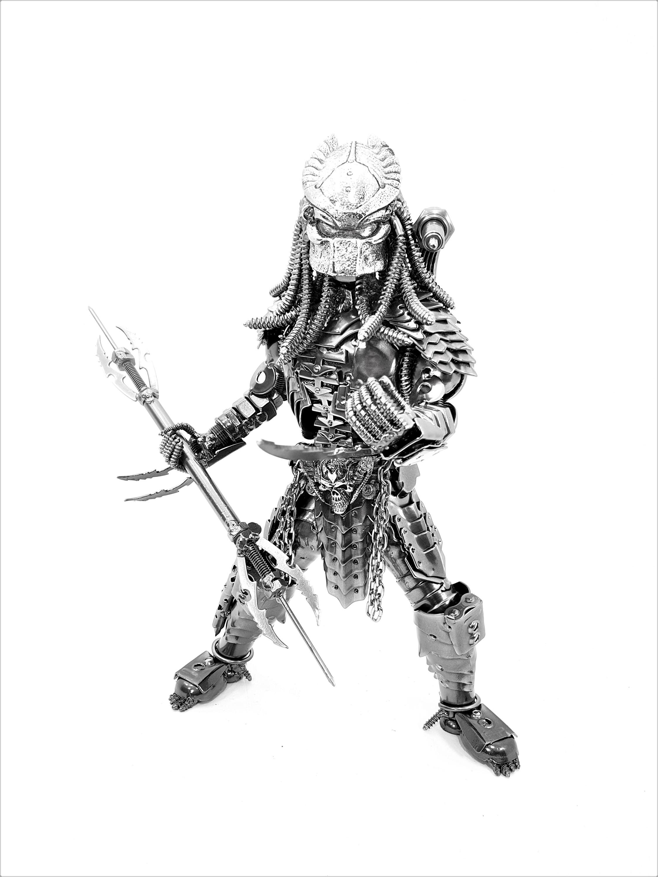 Predator metal art - Monster metal sculpture - Scrap metal