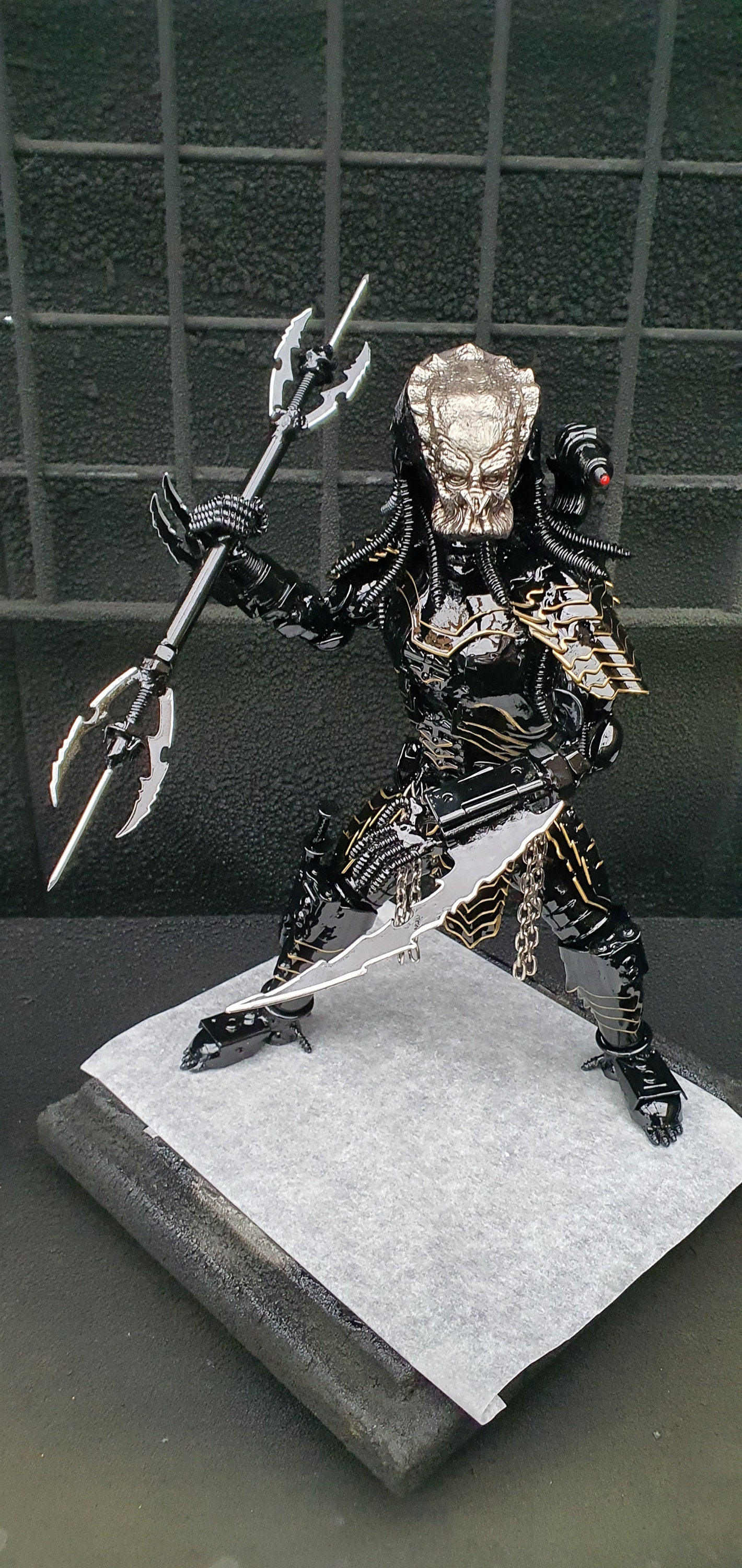 Inspired By: PREDATOR Nightshade Black MAPPRED40BG Metal Art ...