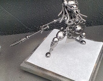 ☆ アート工芸品 プレデターの置物 ☆ ④ 工芸品
