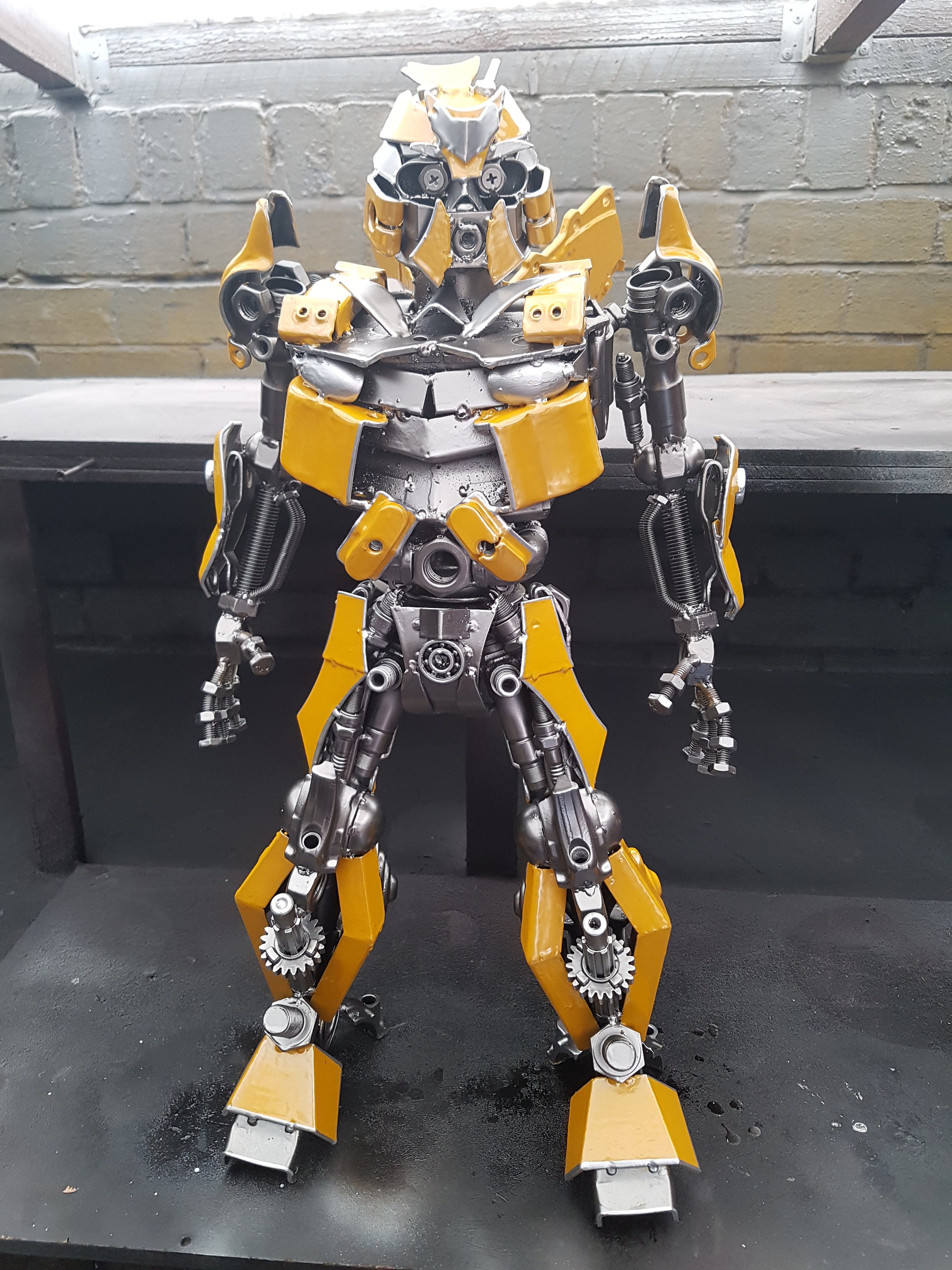 Transformers Bumblebee and Optimas Prime 120cm Sci-fi Handmade -  Israel